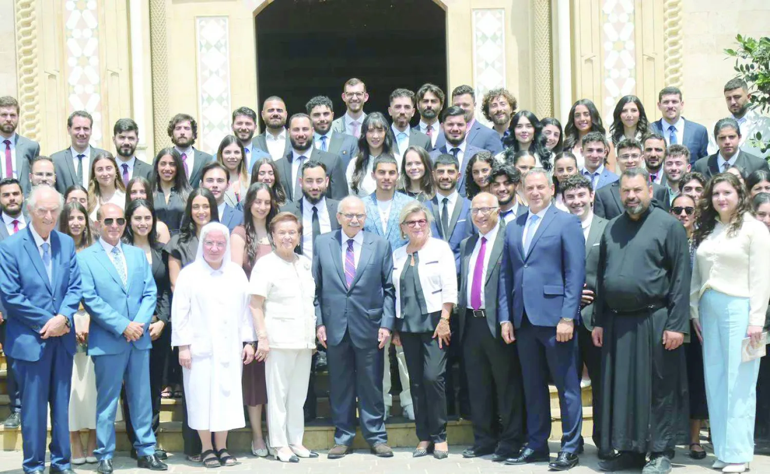 عون: الاستنجاد بالخارج ضد الداخل مرفوض