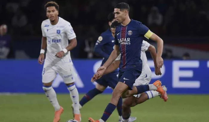 باريس سان جيرمان يواصل تصدره للدوري الفرنسي بفوز على أوكسير