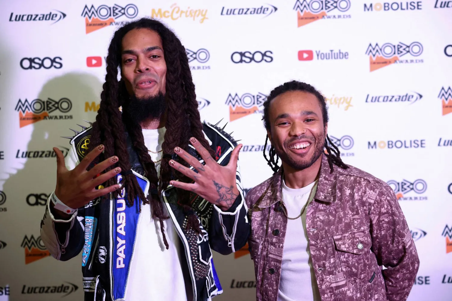 الشرطة البريطانية: لن يُتّخذ أي إجراء ضد فرقة «بوب فيلان» لهتافها ضد الجيش الإسرائيلي