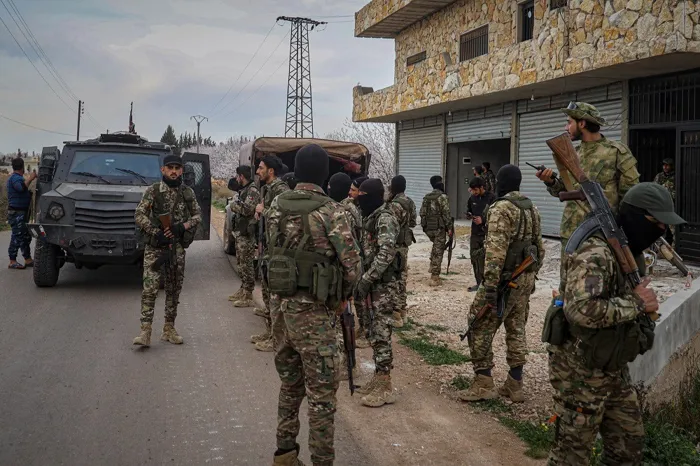 الجيش السوري: حزب الله أطلق قذائف باتجاه قواتنا في المناطق الحدودية