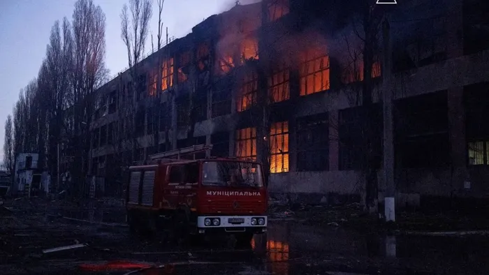 دوي انفجارات تهز العاصمة الأوكرانية كييف