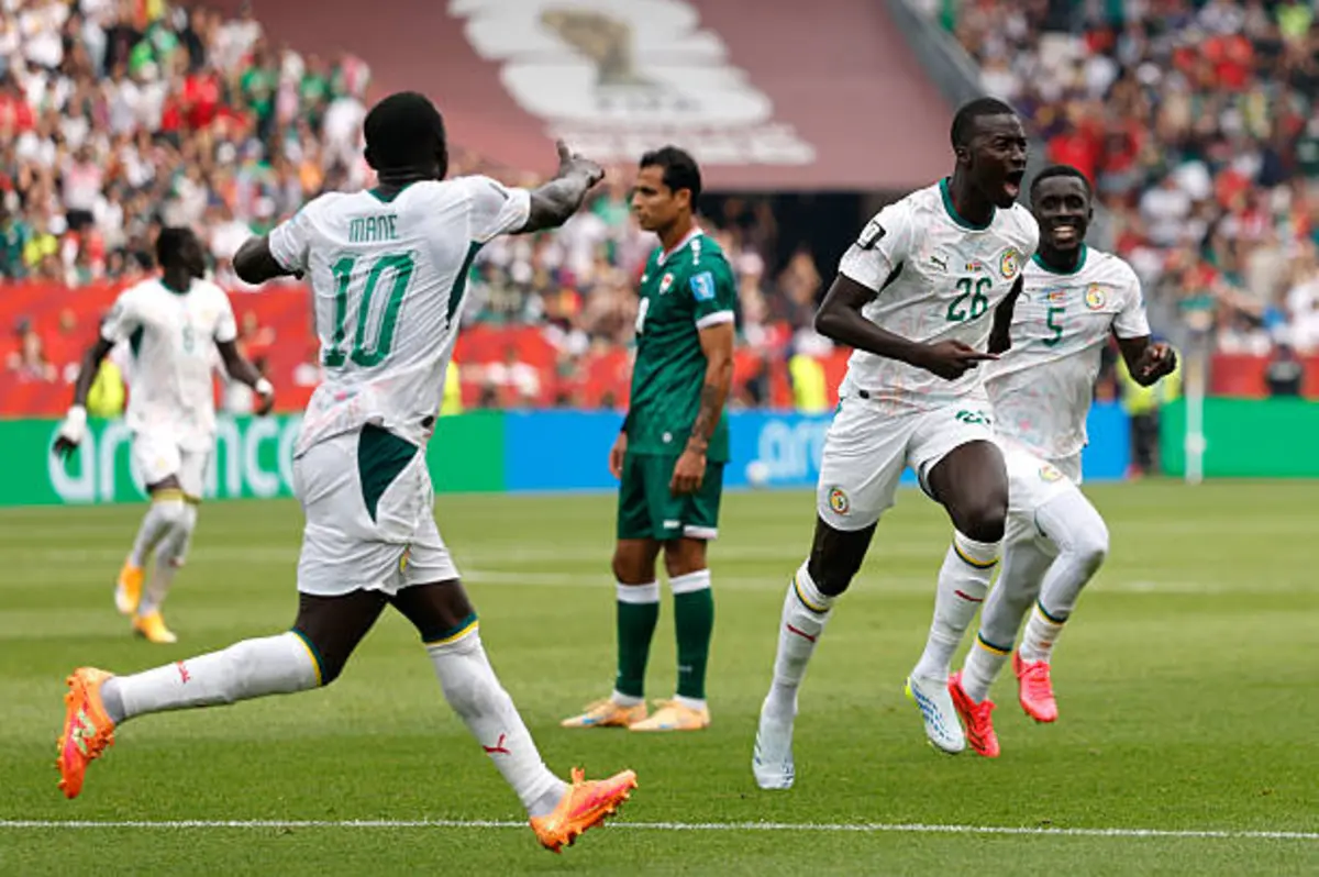 منتخب العراق يودع كأس العالم بهزيمة تاريخية أمام السنغال