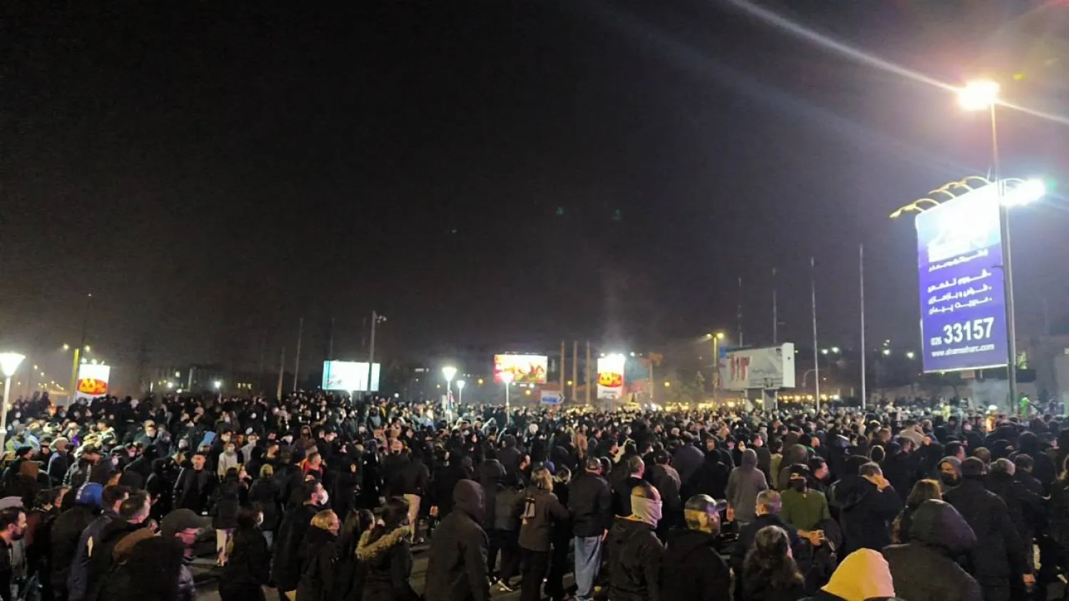 الموقف الأميركي من احتجاجات إيران بين التهديد والحذر