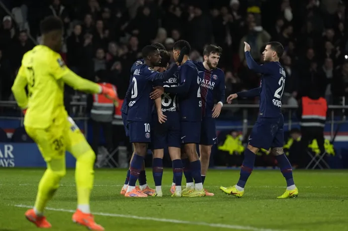 باريس سان جيرمان يفوز على رين بخماسية في الدوري الفرنسي