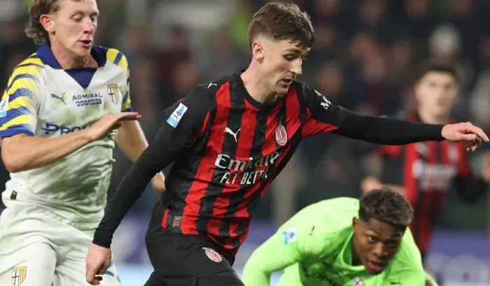 بارما يفرض التعادل على ميلان في الدوري الإيطالي