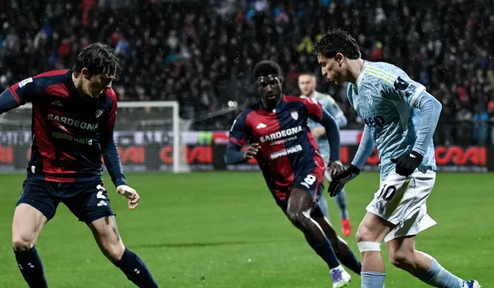 يوفنتوس يخسر من كالياري في الدوري الإيطالي