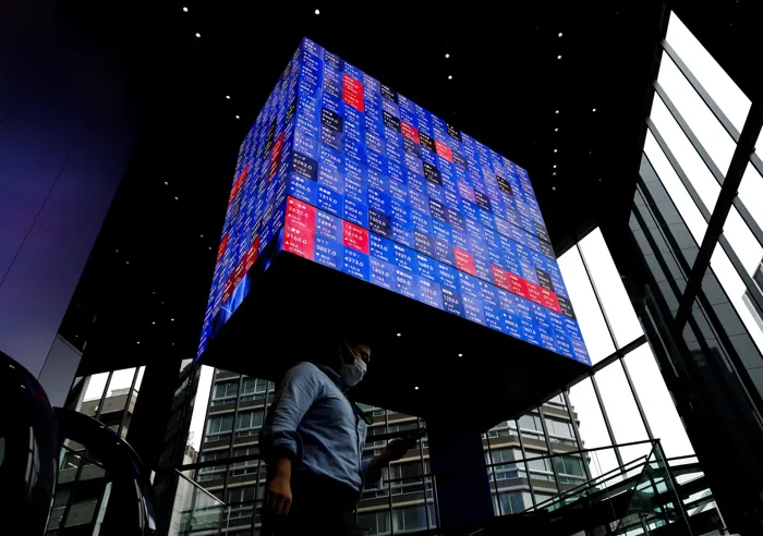 نيكي يتأرجح وسط ضبابية الاتفاق التجاري بين اليابان وأمريكا