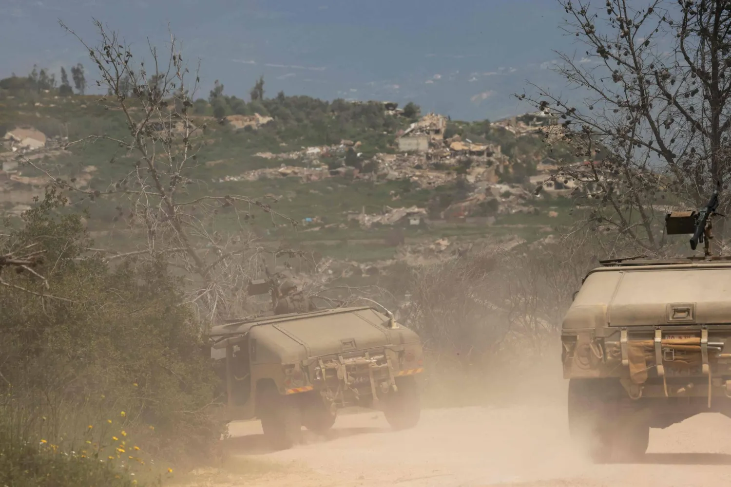 إسرائيل تعلن قصف منصة إطلاق صواريخ لـ«حزب الله»