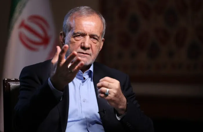 بزشكيان لبوتين: نتوقع دعما روسيا لإيران في مواجهة "العدوان"