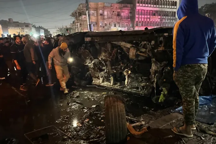 الحشد الشعبي بالعراق: 7 غارات استهدفت مقارنا في الأنبار