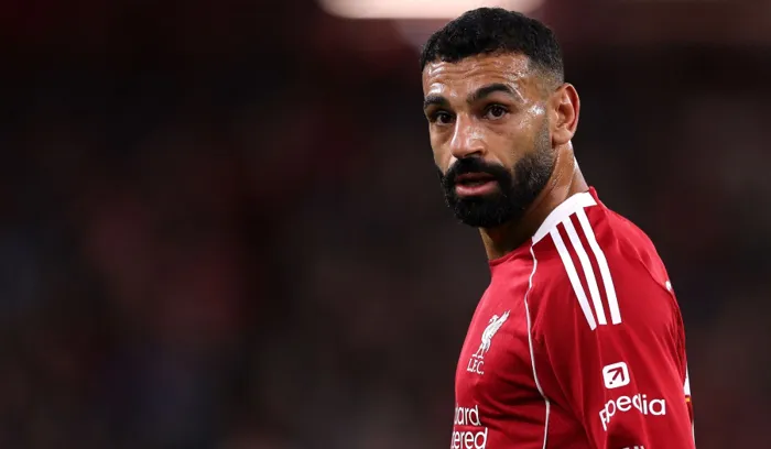 محمد صلاح يطارد رقمين قياسيين أمام كريستال بالاس في كأس "كاراباو"