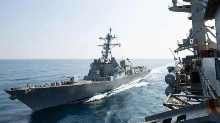 أمريكا تحث الحرس الثوري الإيراني على إجراء مناوراته بطريقة آمنة