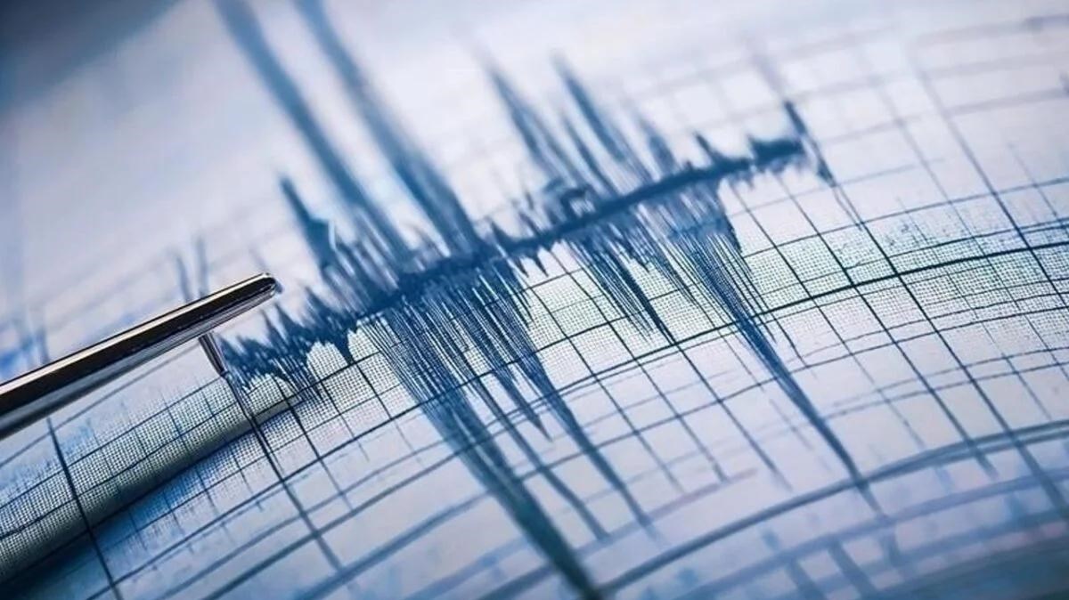 إصدار تحذير من خطر تسونامي بعد زلزال بقوة 8.2 درجة يضرب جزيرة مينداناو في الفلبين