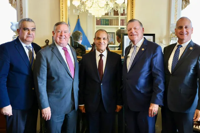 عبدالعاطي" يناقش العلاقات المصرية الأمريكية مع أعضاء الكونجرس