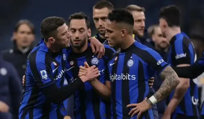 تعادل مثير بين إنتر ونابولي في قمة الجولة 20 بالكالتشيو
