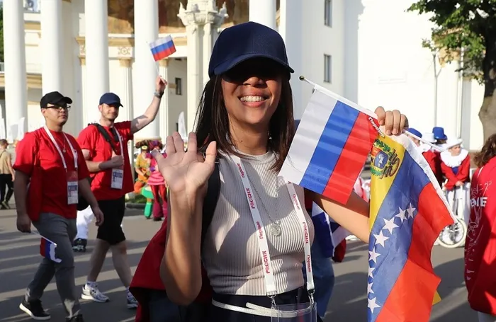 وزير خارجية فنزويلا: كاركاس وموسكو تسعيان للتعاون الإستراتيجي