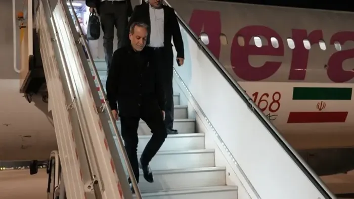 وزير الخارجية الإيراني في بكين لإجراء مباحثات مع نظيره الصيني