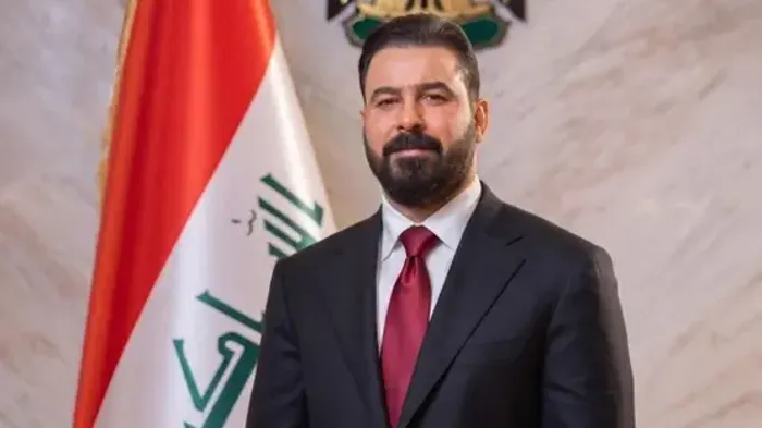 رئيس وزراء العراق: برنامج الحكومة الجديدة يشدد على حصر السلاح بيد الدولة