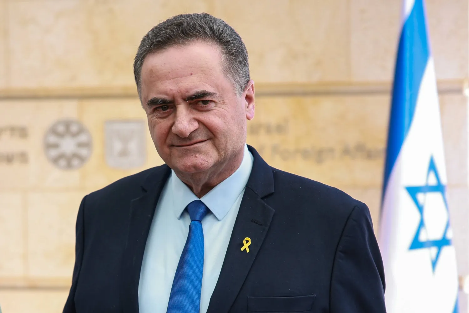 كاتس: نعيم قاسم يلعب بنار ستحرق «حزب الله» وكل لبنان