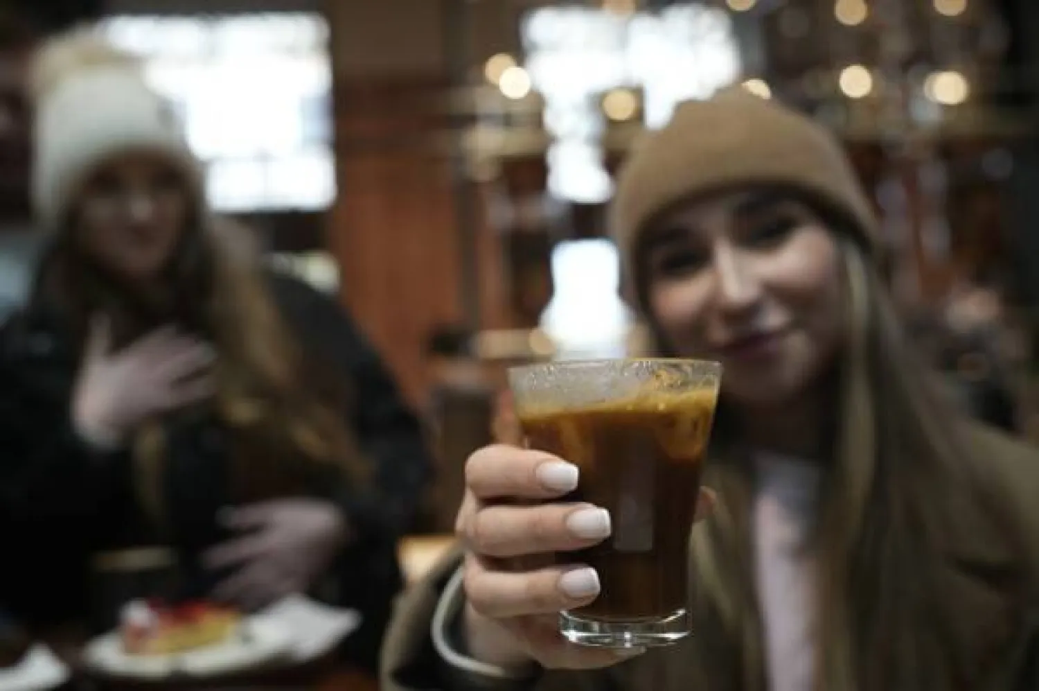 مفاجأة لعشاق القهوة... زيادة استهلاكها يومياً قد تحمي الكبد