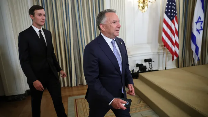 صبرنا نفد.. إدارة ترامب تمضي في خطة غزة وتتجاهل اعتراضات نتنياهو