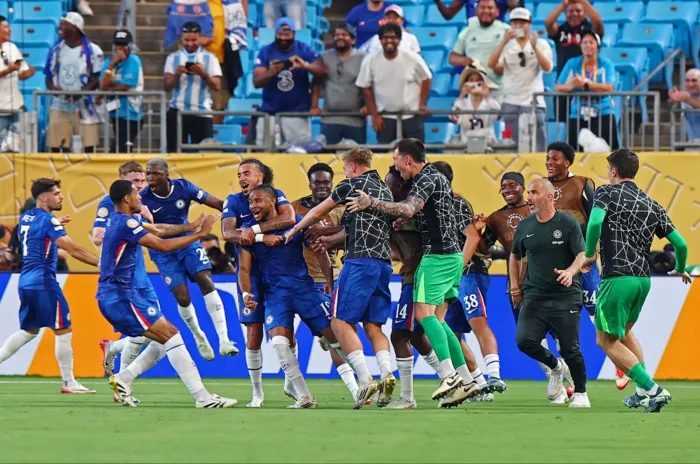 تشيلسي يتأهل إلى ربع نهائي مونديال الأندية بعد رباعية في شباك بنفيكا