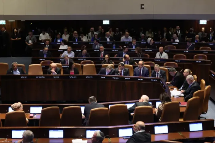 الكنيست يصادق على مشروع قانون يسمح بإعدام الأسرى الفلسطينيين