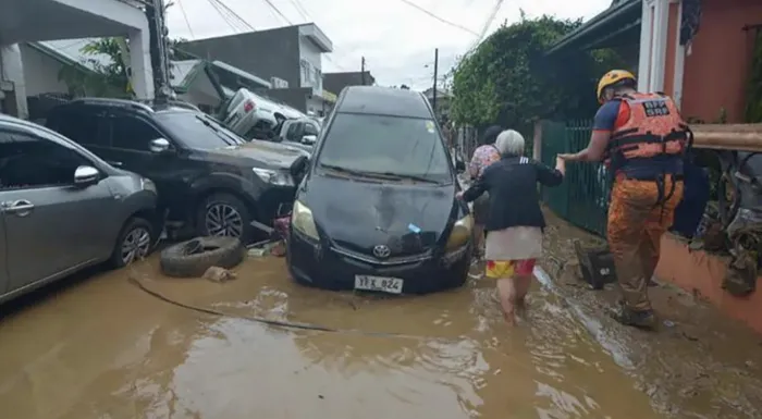إعصار كالمايجي يودي بحياة 66 شخصًا في الفلبين