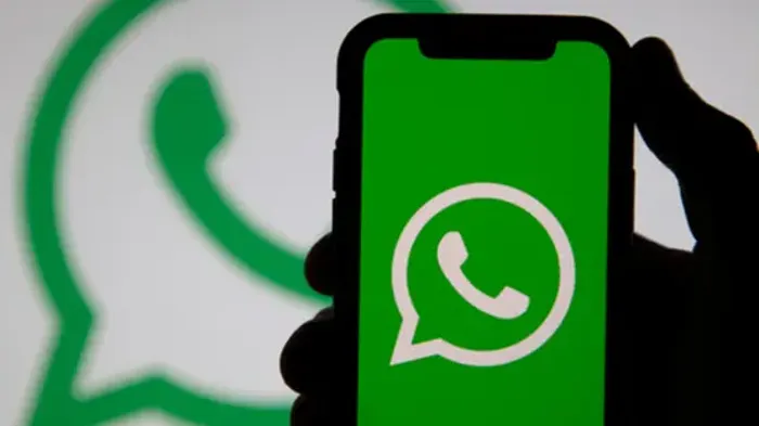 واتساب يطلق ميزة جديدة لربط الحسابات الشخصية بفيسبوك