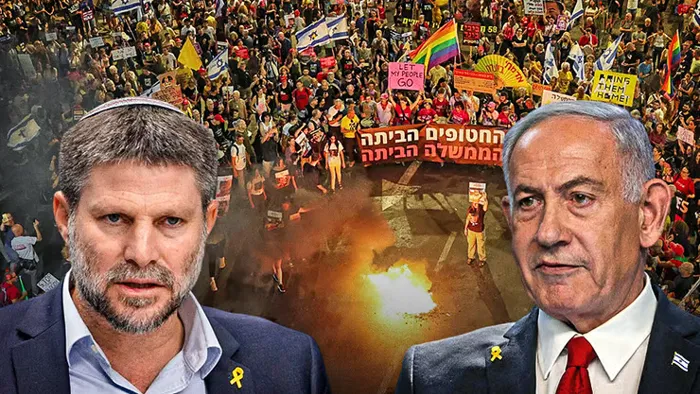 احتجاجات حاشدة.. آلاف المتظاهرين يضغطون على نتنياهو لإنهاء الحرب في غزة