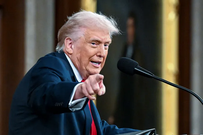 ترامب: لسنا راضين عن المفاوضات مع إيران